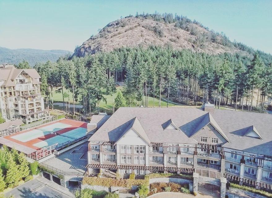 Fairways Hotel On The Mountain Langford Bagian luar foto
